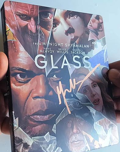 Klicke auf die Grafik für eine vergrößerte Ansicht

Name: Glass-steelbook-bestbuy-1.jpg
Ansichten: 124
Größe: 98,6 KB
ID: 87377