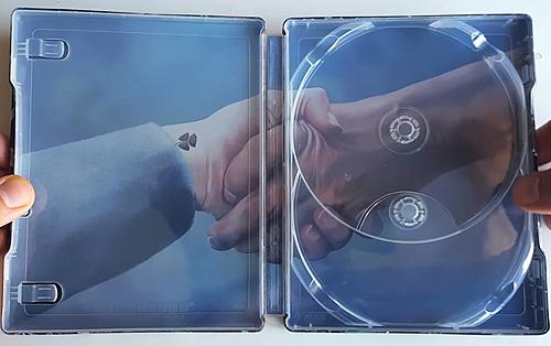 Klicke auf die Grafik für eine vergrößerte Ansicht

Name: Glass-steelbook-bestbuy-4.jpg
Ansichten: 126
Größe: 100,9 KB
ID: 87380