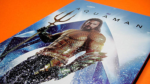 Klicke auf die Grafik für eine vergrößerte Ansicht

Name: fotografias-del-steelbook-de-aquaman-en-blu-ray-3d-original.jpg
Ansichten: 68
Größe: 203,9 KB
ID: 95075