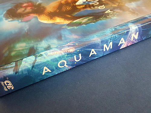 Klicke auf die Grafik für eine vergrößerte Ansicht

Name: fotografias-del-digibook-de-aquaman-en-blu-ray-3d-original.jpg
Ansichten: 93
Größe: 203,1 KB
ID: 95908