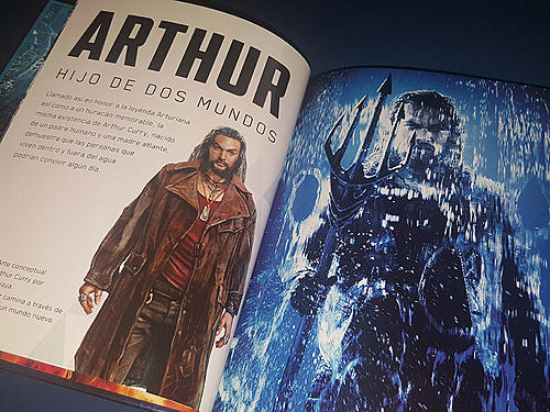 Klicke auf die Grafik für eine vergrößerte Ansicht

Name: fotografias-del-digibook-de-aquaman-en-blu-ray-3d-original.jpg
Ansichten: 81
Größe: 272,7 KB
ID: 95915