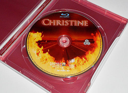 Klicke auf die Grafik für eine vergrößerte Ansicht

Name: fotografias-del-steelbook-de-christine-en-blu-ray-original8.jpg
Ansichten: 67
Größe: 239,3 KB
ID: 98806