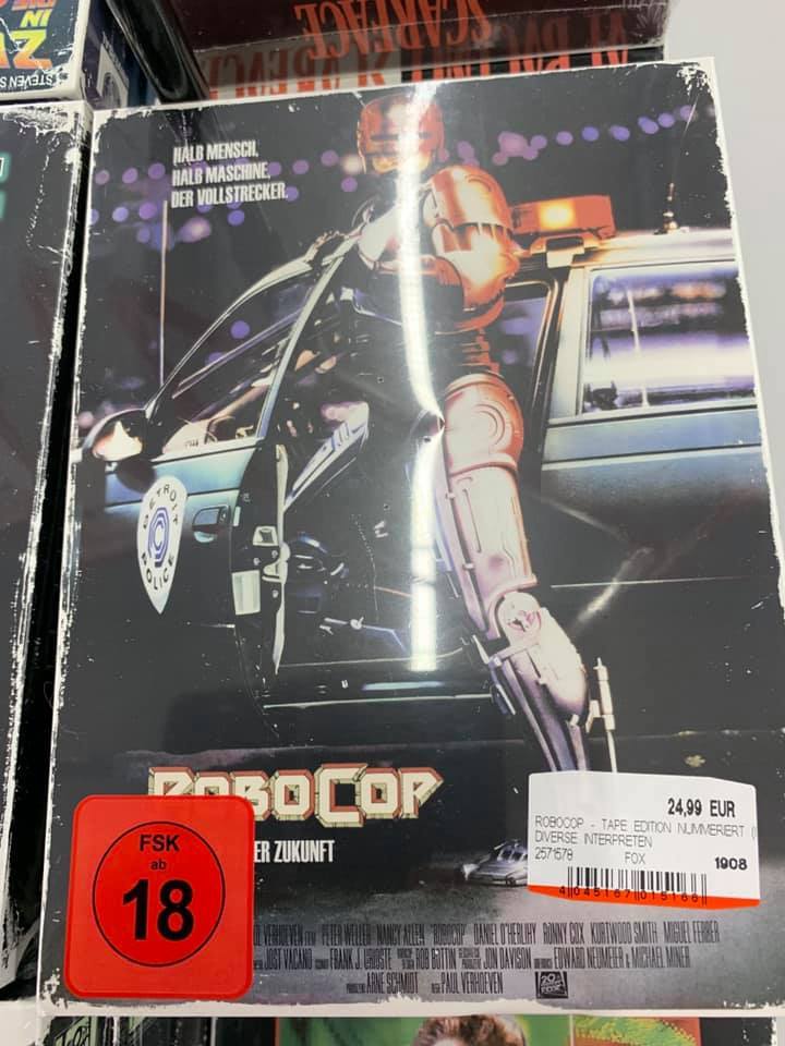 Klicke auf die Grafik für eine vergrößerte Ansicht

Name: Robocop.jpg
Ansichten: 149
Größe: 82,9 KB
ID: 138238