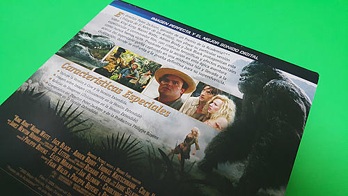 Klicke auf die Grafik für eine vergrößerte AnsichtName: digibook-de-king-kong-de-peter-jackson-en-blu-ray-original3.jpgAnsichten: 1Größe: 148,3 KBID: 141126