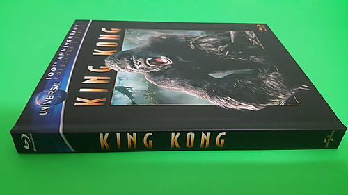 Klicke auf die Grafik für eine vergrößerte AnsichtName: digibook-de-king-kong-de-peter-jackson-en-blu-ray-original10.jpgAnsichten: 1Größe: 97,0 KBID: 141133