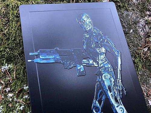 Klicke auf die Grafik für eine vergrößerte AnsichtName: Terminator 2 4K Steelbook 9.jpgAnsichten: 1Größe: 123,3 KBID: 142263