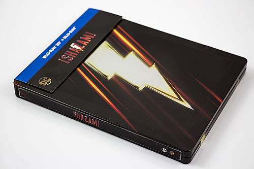 Klicke auf die Grafik für eine vergrößerte Ansicht

Name: fotografias-del-steelbook-de-shazam-en-blu-ray-3d-original.jpg
Ansichten: 92
Größe: 118,0 KB
ID: 142712