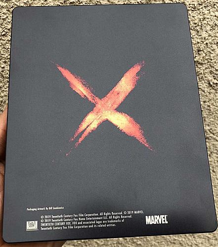 Klicke auf die Grafik für eine vergrößerte Ansicht  Name: X-Men-Dark-Phoenix-steelbook-5.jpg Ansichten: 1 Größe: 202,9 KB ID: 146612