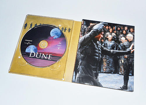 Klicke auf die Grafik für eine vergrößerte Ansicht  Name: 7fotografias-de-la-edicion-coleccionista-de-dune-en-blu-ray-original.jpg Ansichten: 1 Größe: 160,5 KB ID: 154373