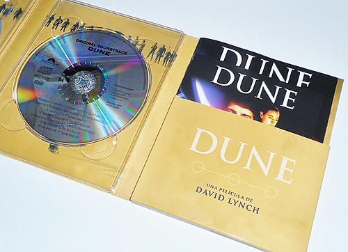 Klicke auf die Grafik für eine vergrößerte Ansicht  Name: 9fotografias-de-la-edicion-coleccionista-de-dune-en-blu-ray-original.jpg Ansichten: 1 Größe: 181,7 KB ID: 154375