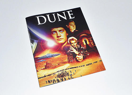 Klicke auf die Grafik für eine vergrößerte Ansicht  Name: 14fotografias-de-la-edicion-coleccionista-de-dune-en-blu-ray-original.jpg Ansichten: 1 Größe: 175,3 KB ID: 154380