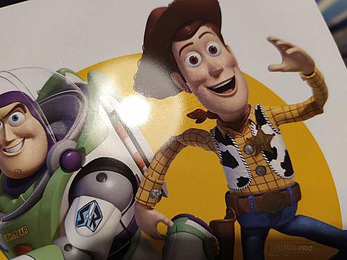 Klicke auf die Grafik für eine vergrößerte Ansicht  Name: Toy-Story-Int%C3%A9grale-steelbook-2.jpg Ansichten: 1 Größe: 142,1 KB ID: 161469