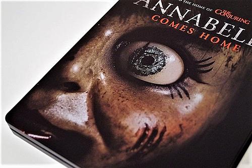 Klicke auf die Grafik für eine vergrößerte Ansicht

Name: Annabelle-Comes-Home-steelbook-3.jpg
Ansichten: 101
Größe: 66,6 KB
ID: 161758