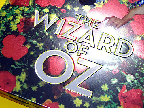 Klicke auf die Grafik für eine vergrößerte AnsichtName: fotografias-del-steelbook-de-el-mago-de-oz-en-uhd-4k-uk-original10.jpgAnsichten: 1Größe: 388,6 KBID: 167229