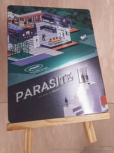 Klicke auf die Grafik für eine vergrößerte AnsichtName: Parasite-steelbook-fr-1.jpgAnsichten: 1Größe: 79,1 KBID: 200830