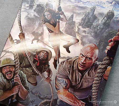 Klicke auf die Grafik für eine vergrößerte Ansicht  Name: Jumanji-Next-Level-steelbook1.jpg Ansichten: 1 Größe: 140,4 KB ID: 218086