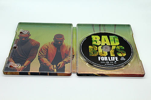 Klicke auf die Grafik für eine vergrößerte Ansicht  Name: fotografias-del-steelbook-de-bad-boys-for-life-en-blu-ray-original.jpg Ansichten: 1 Größe: 174,6 KB ID: 227892