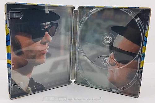 Klicke auf die Grafik für eine vergrößerte Ansicht  Name: The-Blues-Brothers-steelbook-4K-4.jpg Ansichten: 1 Größe: 76,1 KB ID: 229661