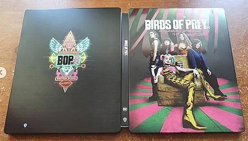 Klicke auf die Grafik für eine vergrößerte Ansicht

Name: Birds-of-Prey-steelbook-UK2.jpg
Ansichten: 85
Größe: 43,9 KB
ID: 235916