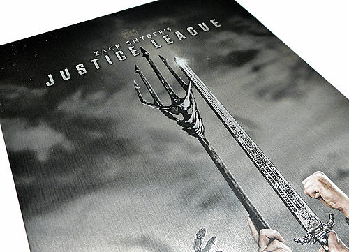 Klicke auf die Grafik für eine vergrößerte Ansicht  Name: fotografias-del-steelbook-de-la-liga-de-la-justicia-de-zack-snyder-en-uhd-4k-original (7).jpg Ansichten: 0 Größe: 262,9 KB ID: 300872