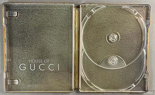 Klicke auf die Grafik für eine vergrößerte Ansicht

Name: House-of-Gucci-steelbook-it-768x474.jpg
Ansichten: 83
Größe: 87,6 KB
ID: 339050