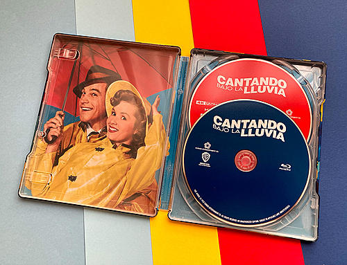 Klicke auf die Grafik für eine vergrößerte Ansicht

Name: fotografias-del-steelbook-de-cantando-bajo-la-lluvia-en-uhd-4k-y-blu-ray-original (4).jpg
Ansichten: 64
Größe: 254,2 KB
ID: 343462